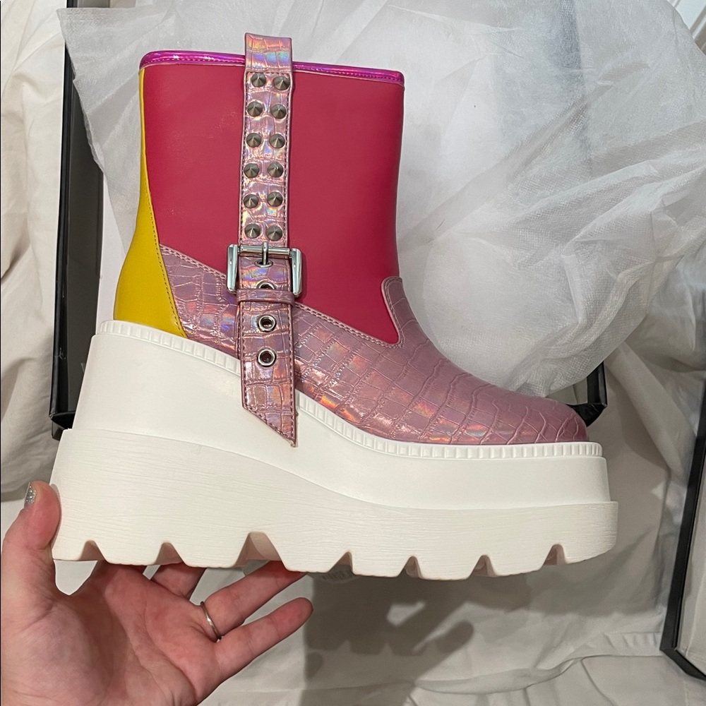 •CAPE ROBBIN• “Esska” Chunky Platform Stud Buckle Multi Ankle Boots // NIB - Picture 8 of 16